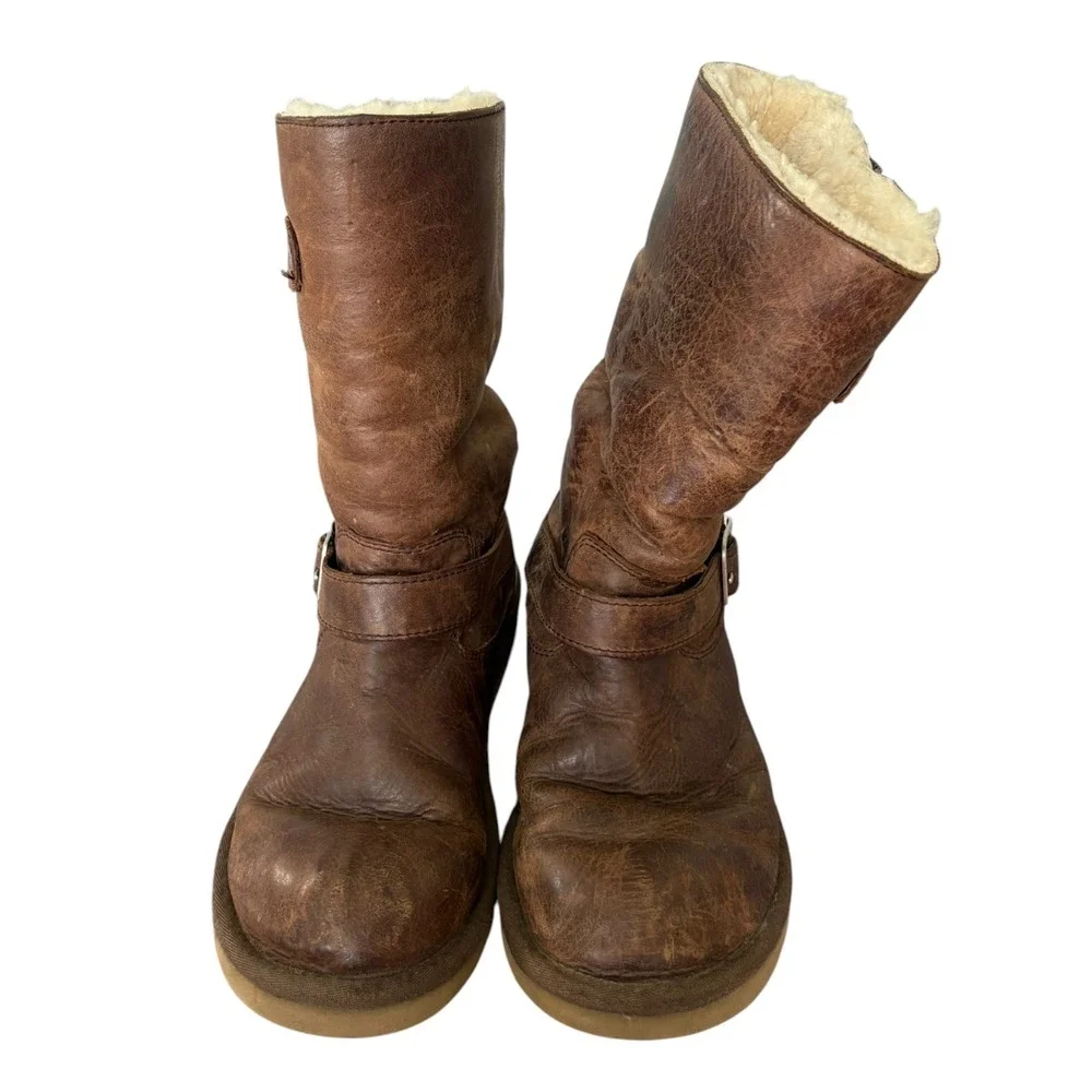 UGG Sundance II Brown Leather Buckle Sheepskin Boots 8 Rugged Indie Sleaze